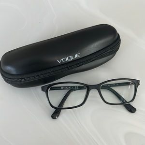 Vogue Sunglasses VO5053